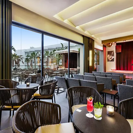 Готель Riu Palace Nautilus - Adults Only