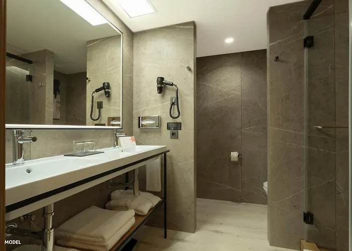 Hotel Riu Palace Nautilus - Adults Only Torremolinos